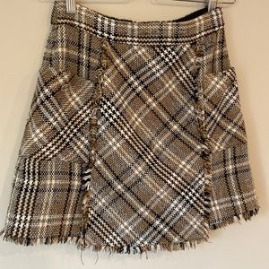 Zara Mini Tweed Skirt size XS
